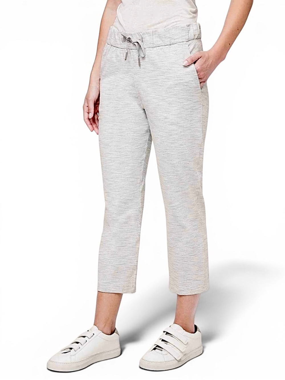 Lululemon – On The Fly Crop Luxtreme Wee Are From Space Nimbus Battleship Sz. 8